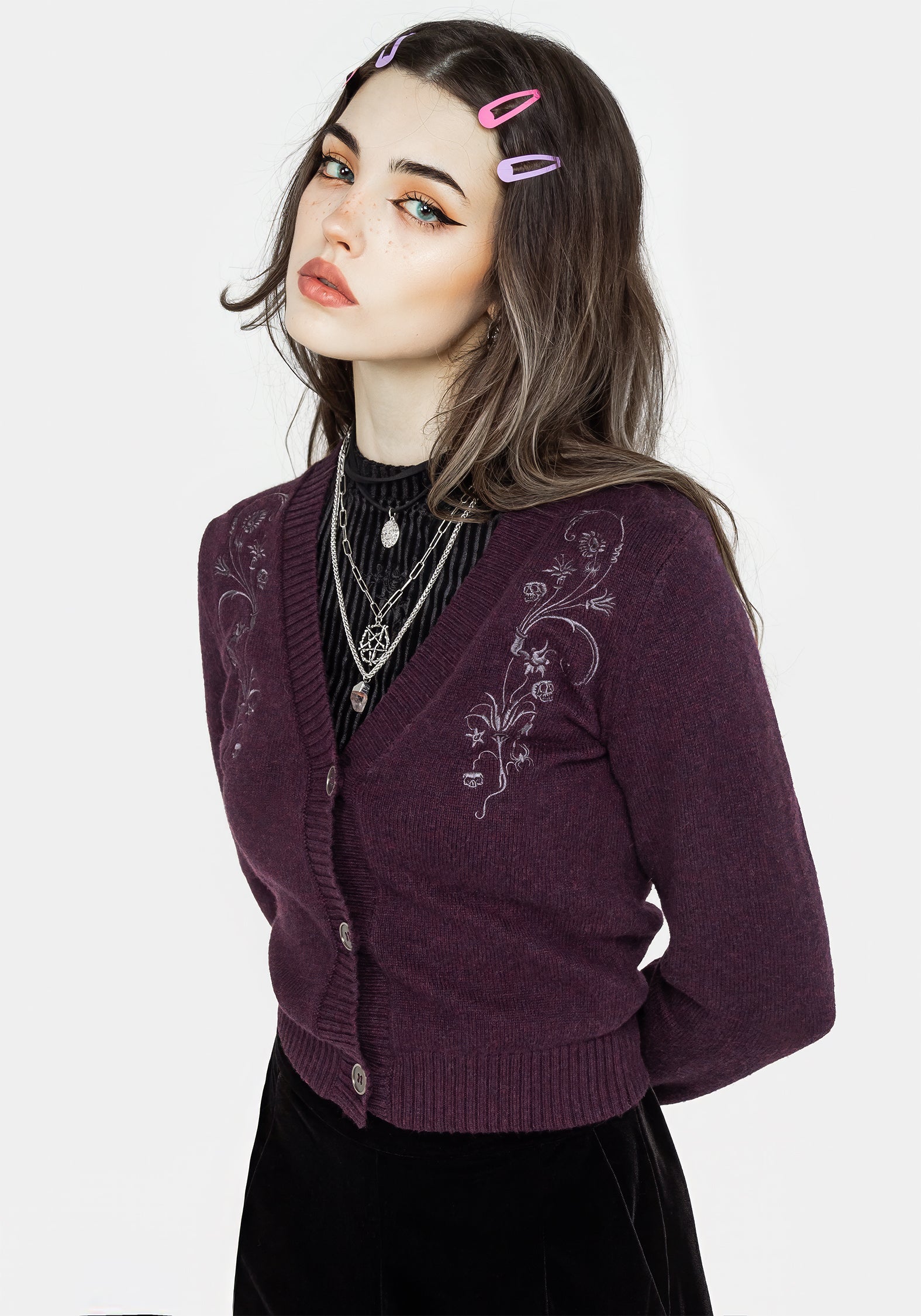 AW23B411_POE_EMBROIDERED_CARDIGAN_003