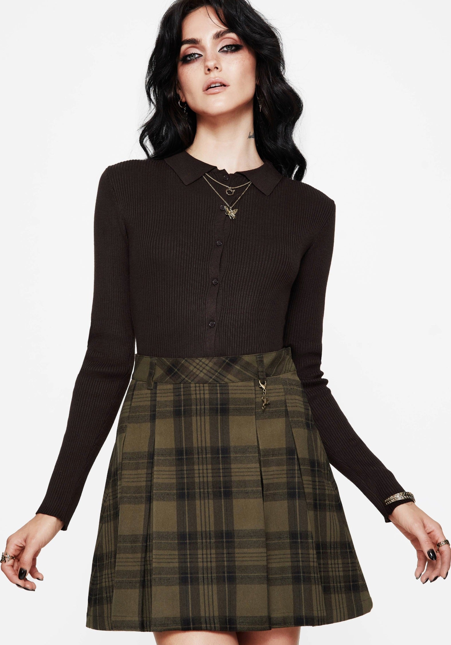 BT1985_CECILYCHECKPLEATEDMINISKIRTWITHFROGCHARM7773crop
