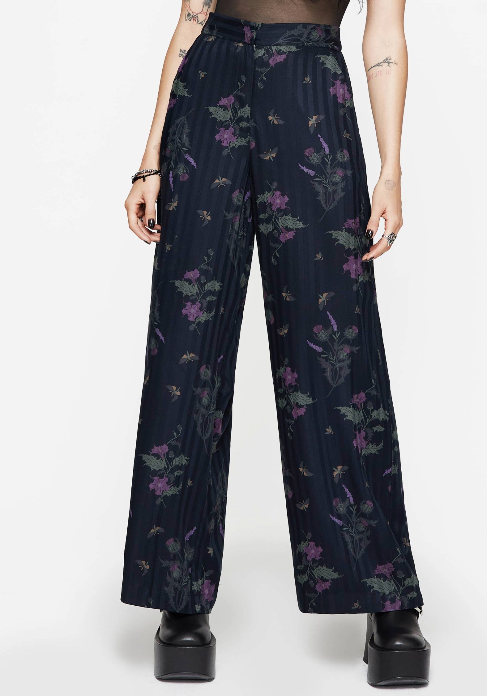 BT2508_CASSANDRASATINSTRIPETHISTLEPRINTTROUSER8467CROP