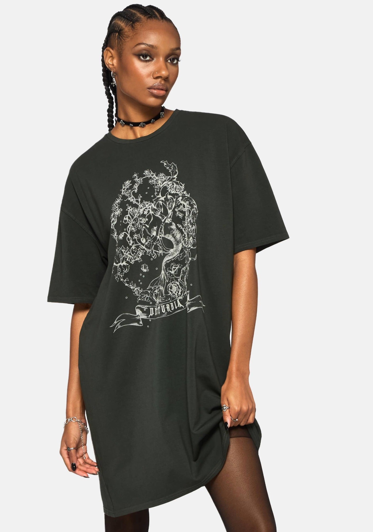 DR3658-UK6_MERUNICORNENCHANTEDPRINTEDTEEDRESS1CROP