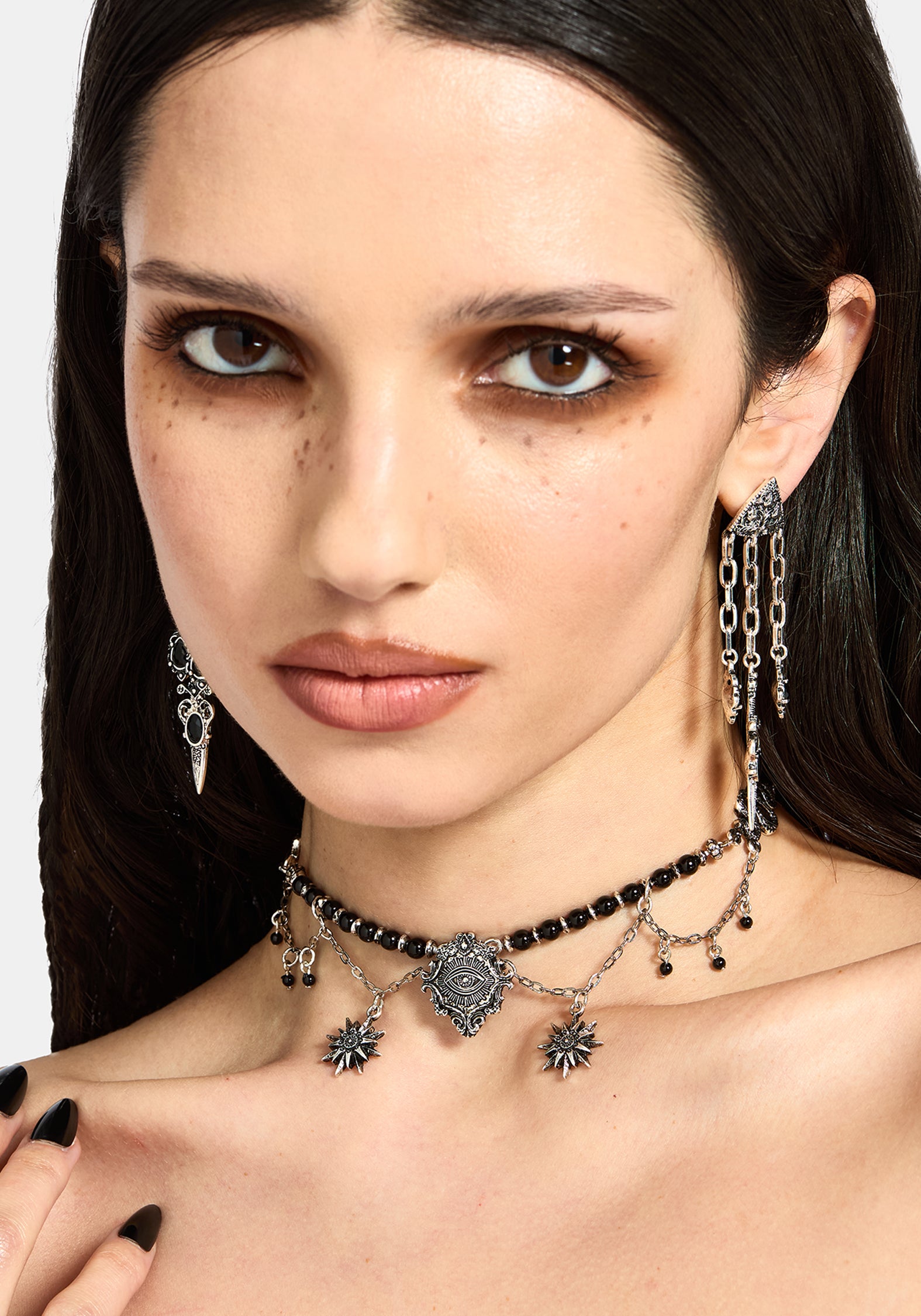JE5371_GORTHEBEADSNAKEEYECHOKER_1
