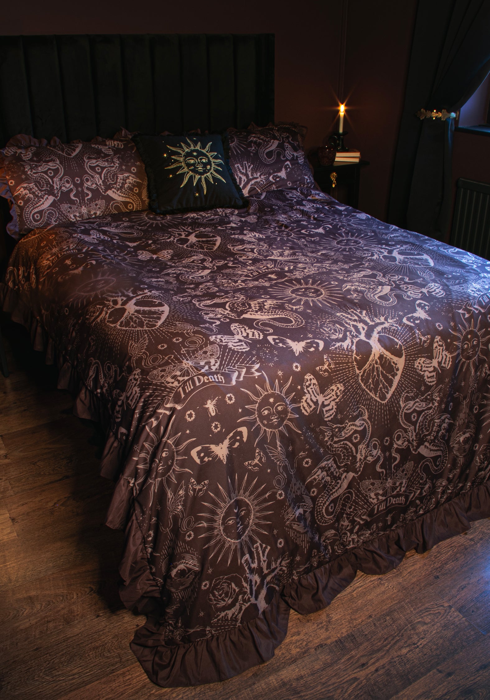 SF3314-PARAMOUR-FRILLED-EDGE-TATTOO-PRINT-BEDDING-SET