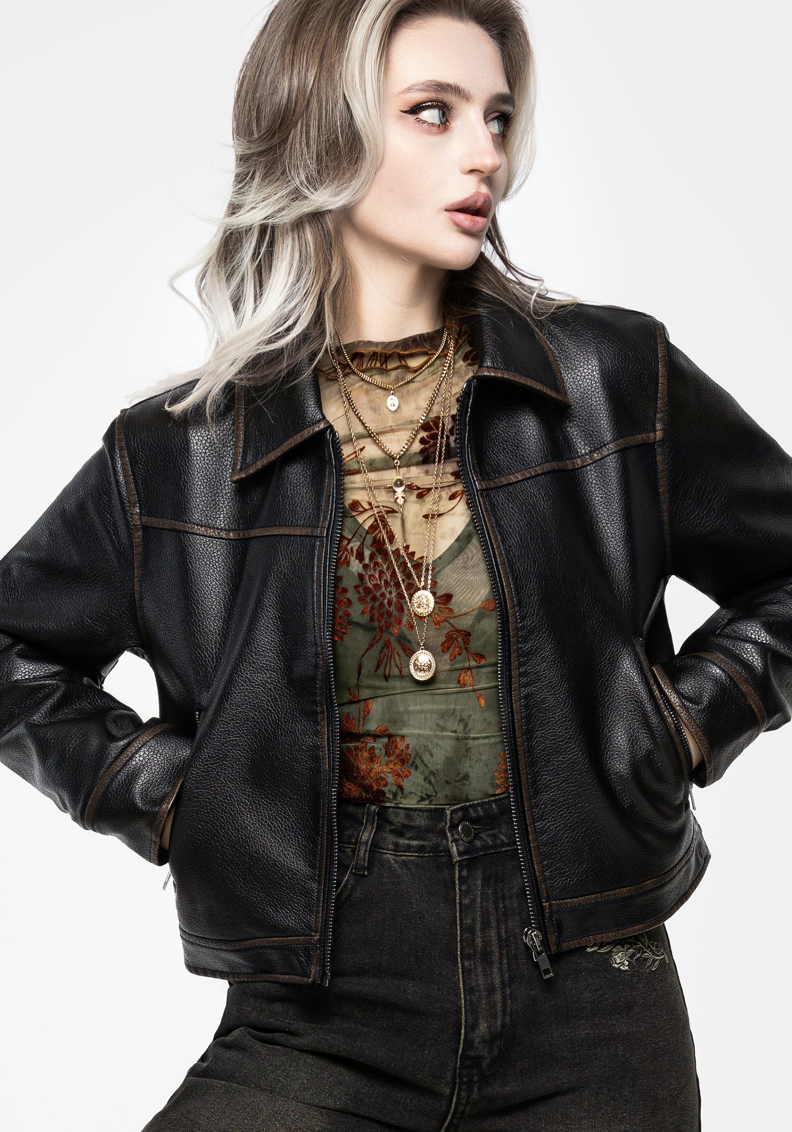 SS25-OW-663_ERMANIA-CROP-PU-LEATHER-JACKET_008CROP