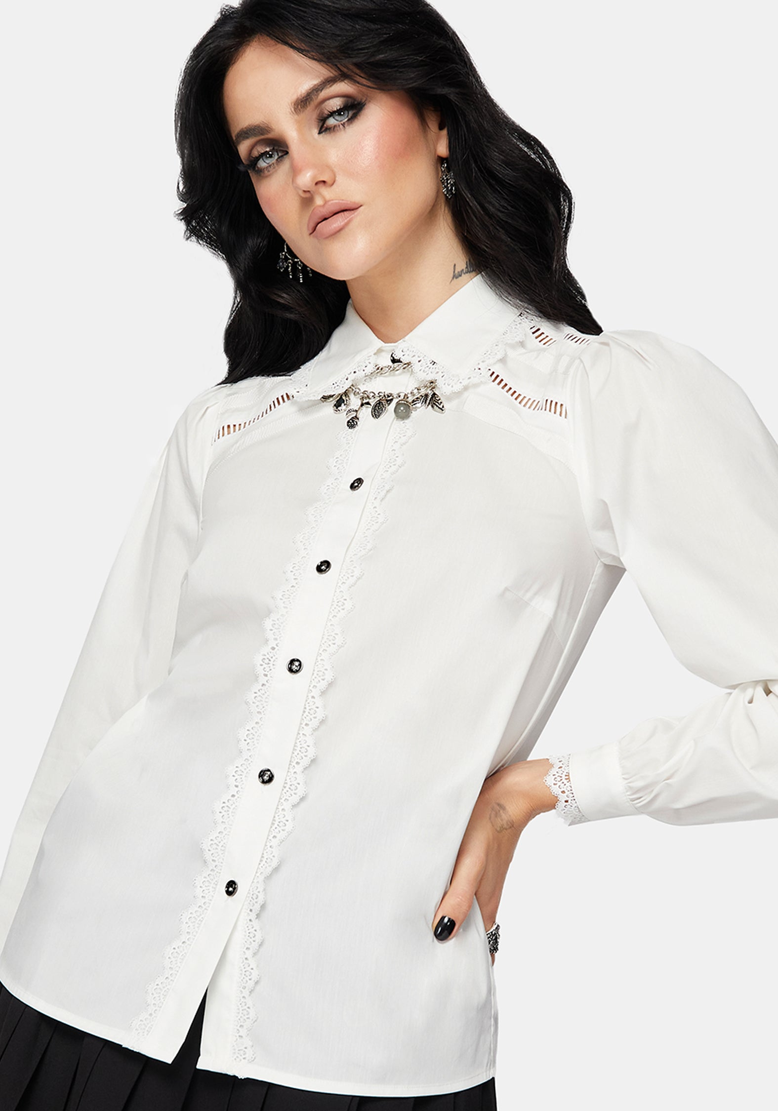 TO2949-UK6_BELLEPLEATEDLACEWHITESHIRT_1_a5f8614c-80b8-4e0b-9513-c26144f35aae