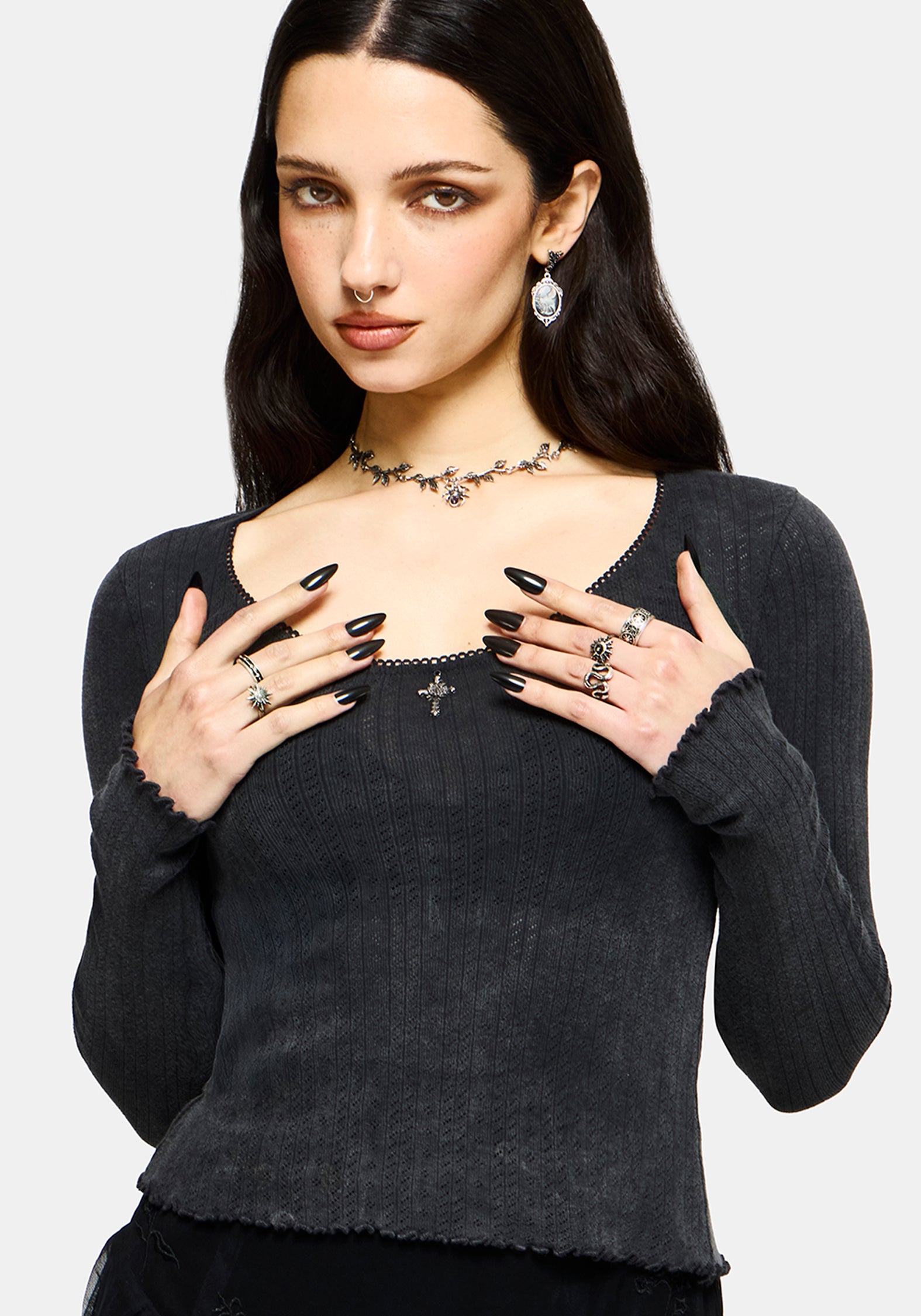 TO5264_LUCERALONGSLEEVEPOINTELLESCOOPNECKTOP_1